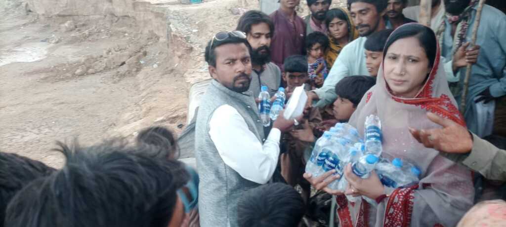 Inundació al Pakistan. El primer auxili d'emergència a la zona de Quetta